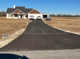 Best Driveway Maintenance Services  in Oakdale, MN